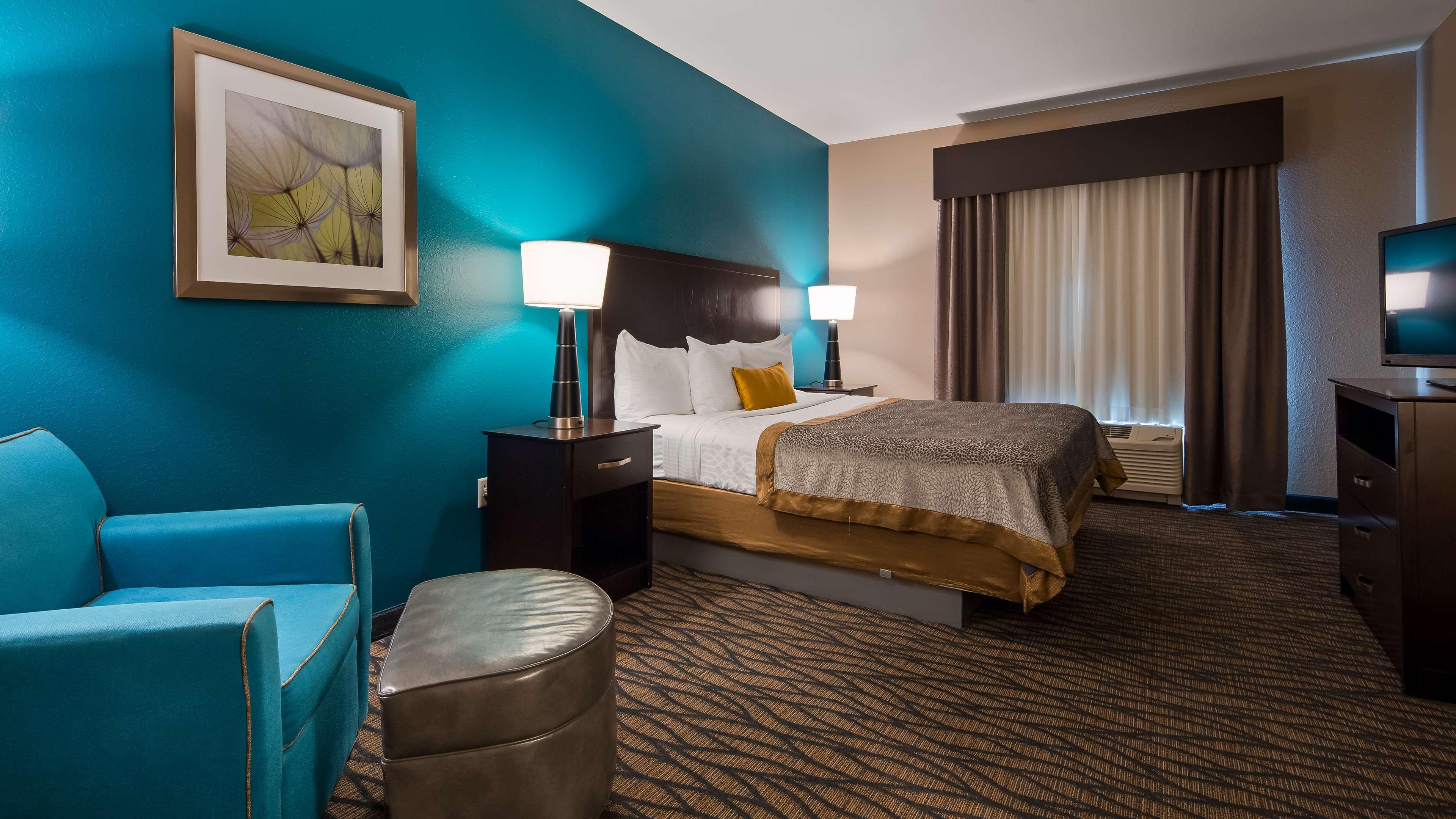 Best Western Plus Hiawatha Hotel Ngoại thất bức ảnh