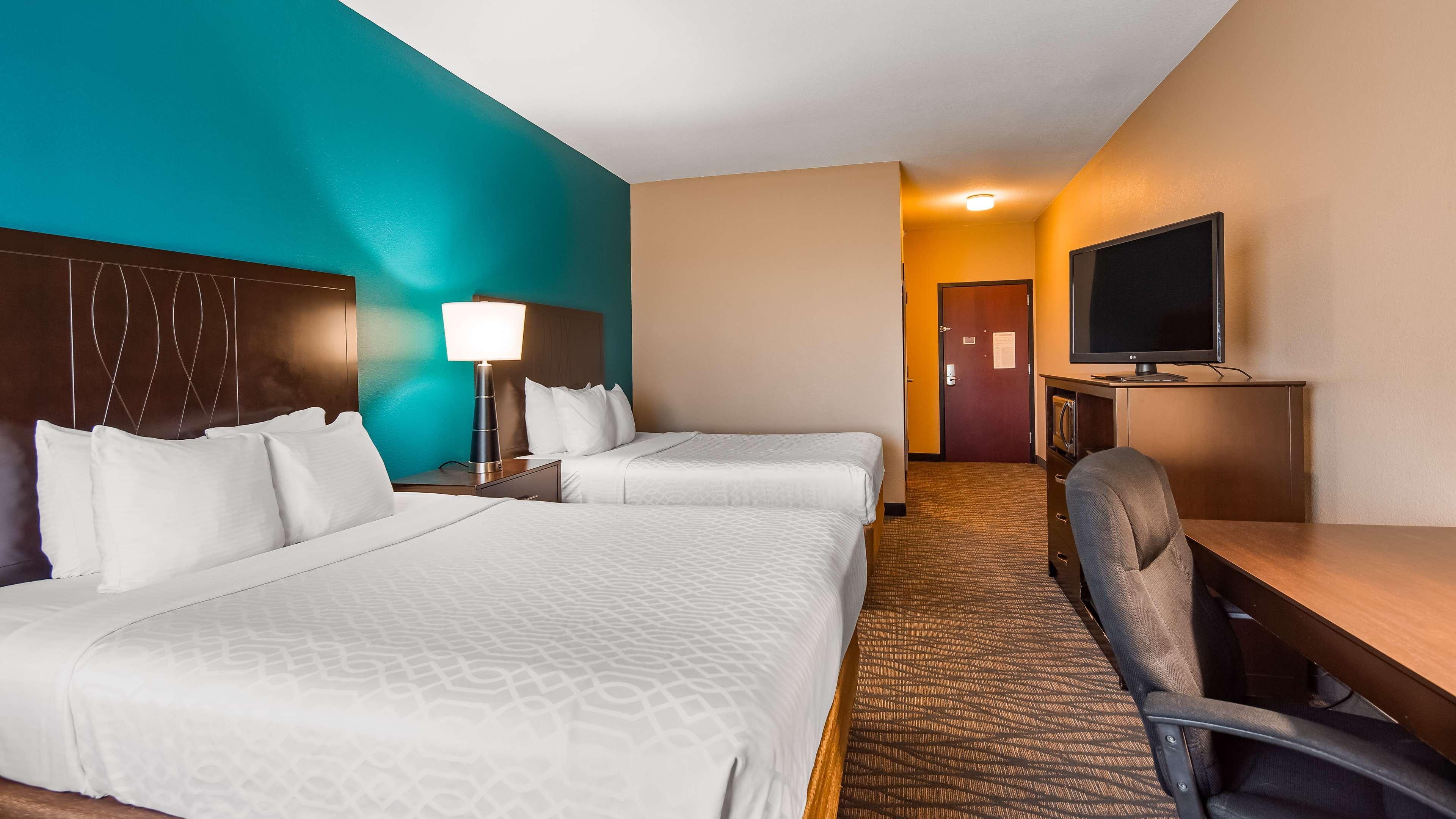 Best Western Plus Hiawatha Hotel Ngoại thất bức ảnh